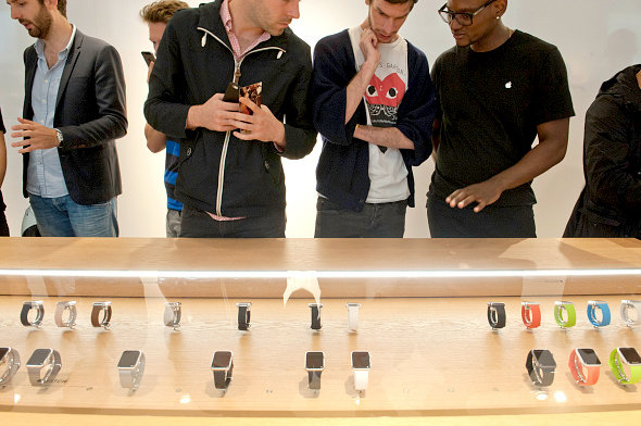 The Apple Watch Will Be Available At Some Boutique Stores on Friday