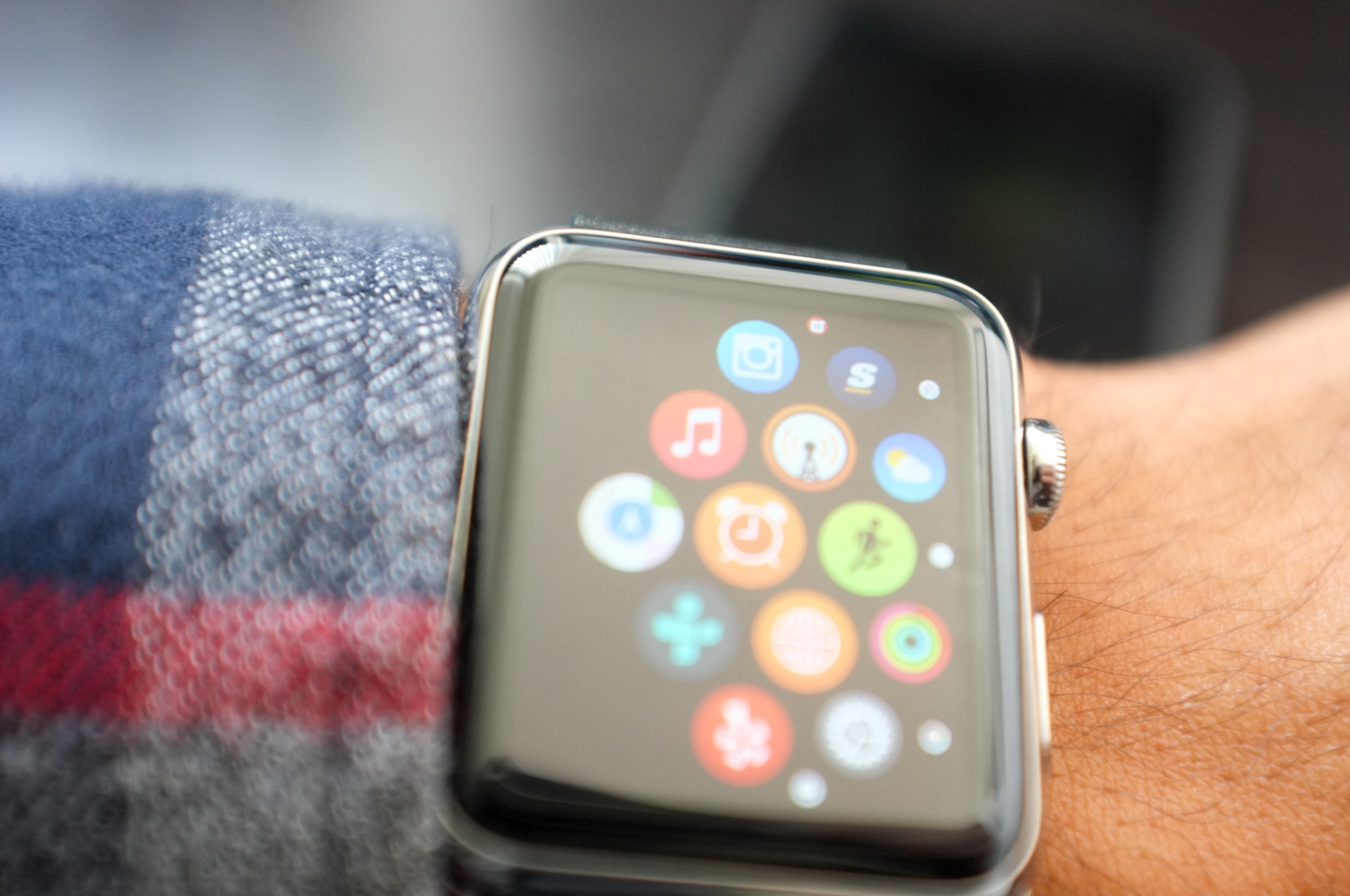 "Apple Watch Demand is Looking Worse Than Expected ...