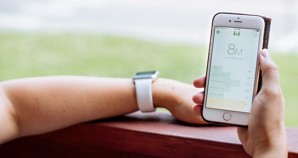 The Apple Watch Does Reduce the Time You Spend on Your iPhone
