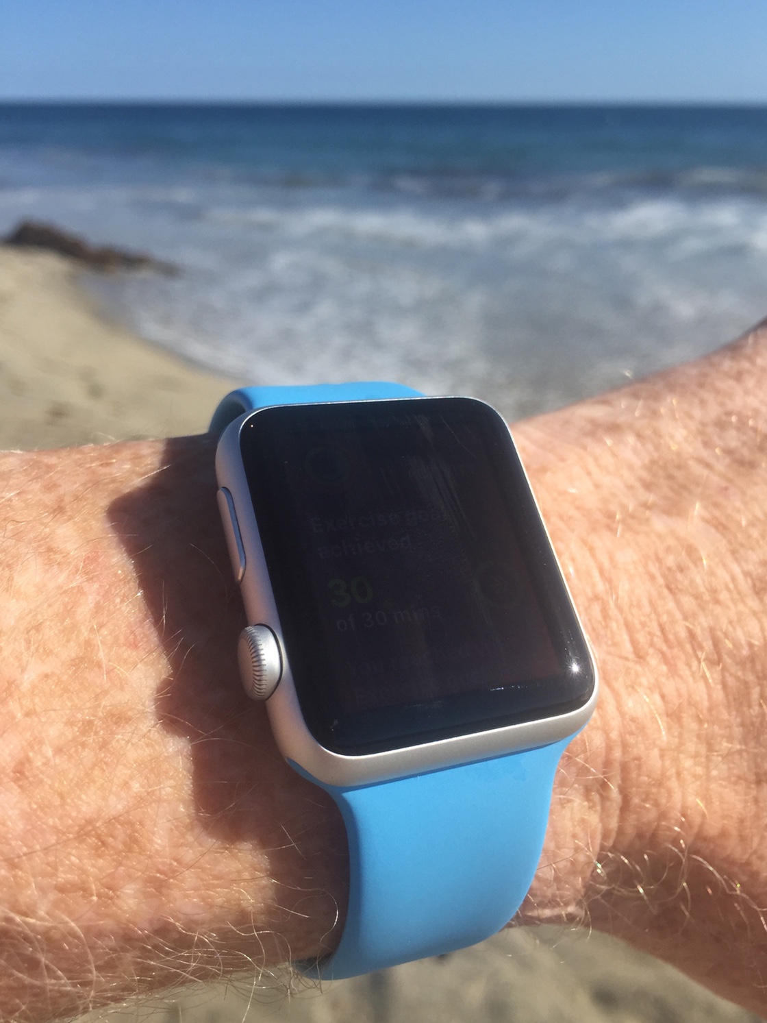 How the Apple Watch Functions in Water