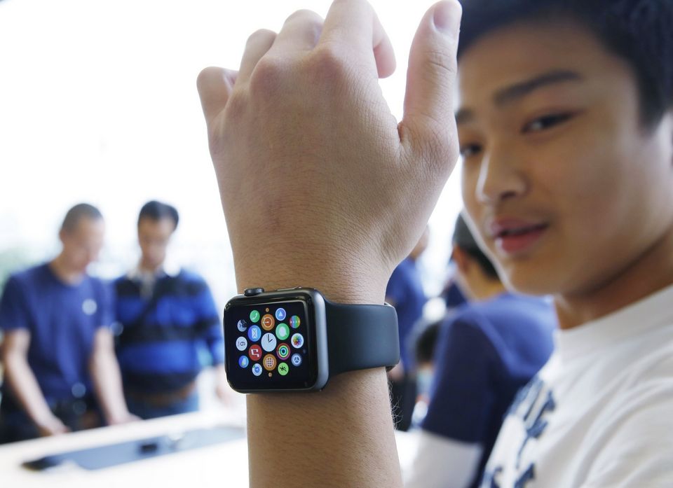Report: Apple Watch Demand Slides Significantly