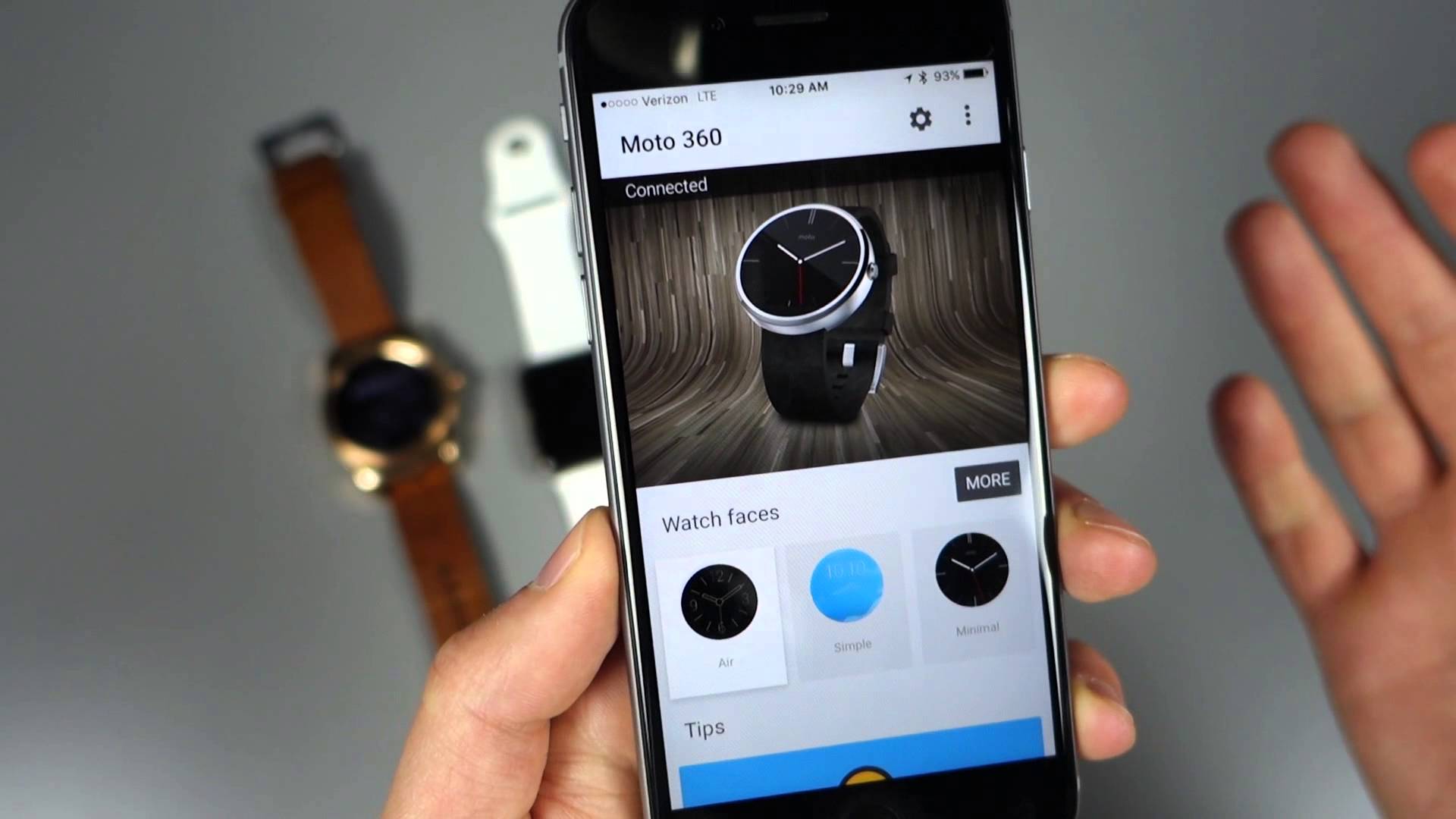 Video: Using Android Wear on iOS