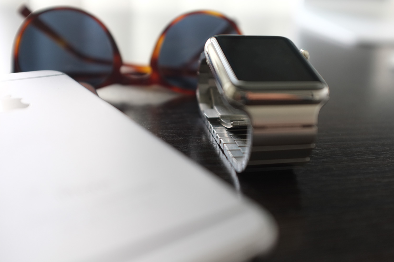 Apple Updating Apple Watch In March With New Bands, New Design In The Fall