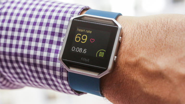 "Fitbit Blaze is beating Apple Watch on Amazon"