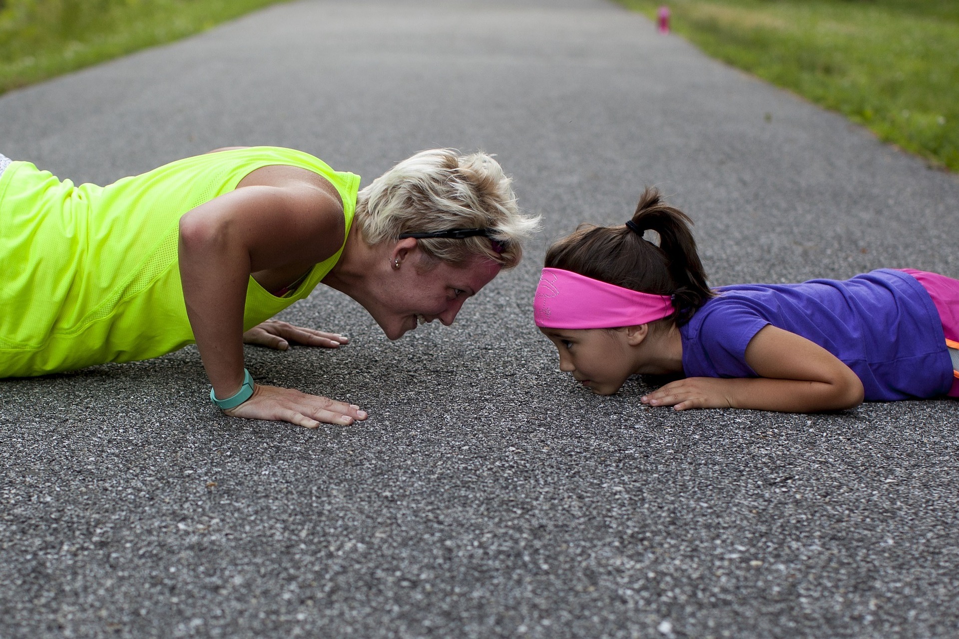 Get Fit With 7min (Watch) Workouts